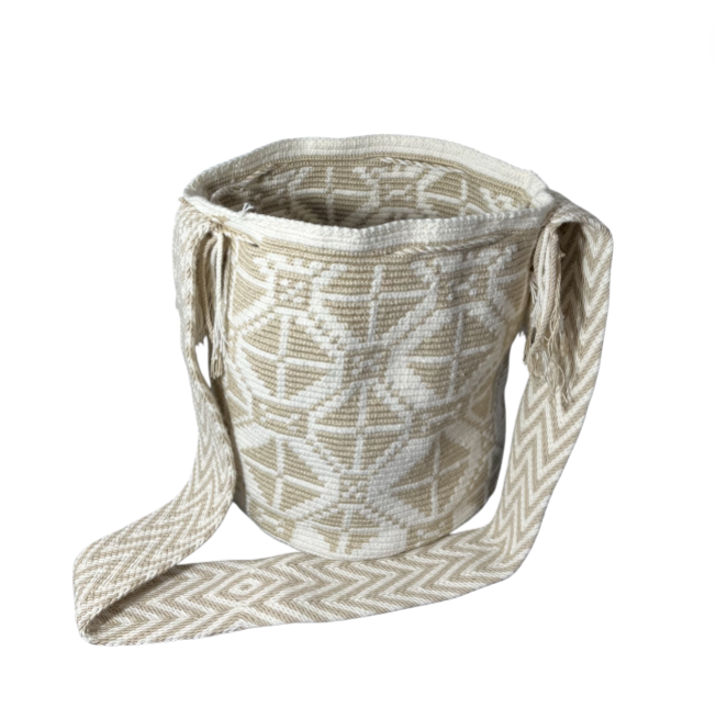 Traditional Wayuú Bag Wale’ Kerü (Spider)