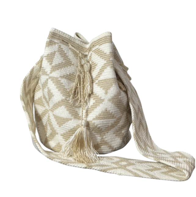 Traditional Wayuú Bag Aa'in (Soul)