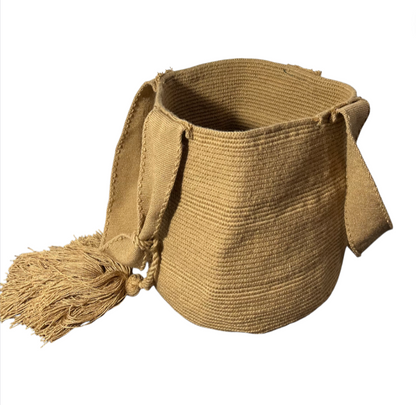 Bolso Tradicional Wayuu Pulowi (Dios de la tierra)